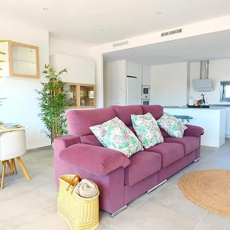 La Cala De * Benidorm