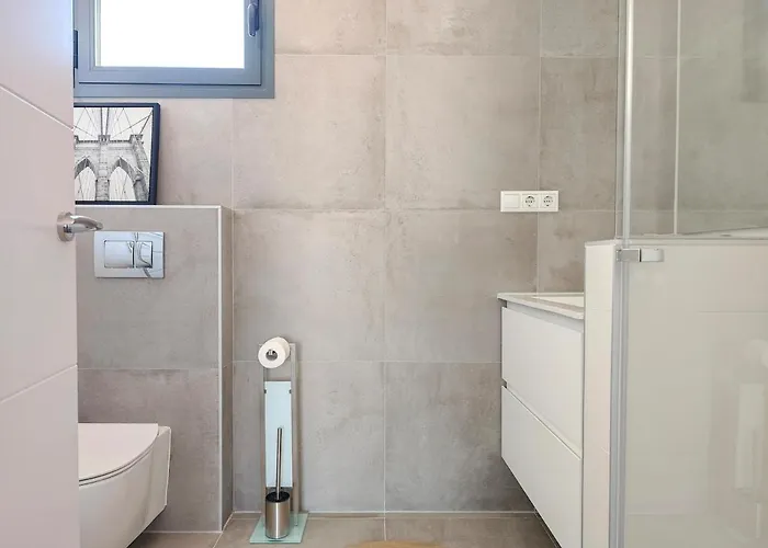 La Cala De * Benidorm